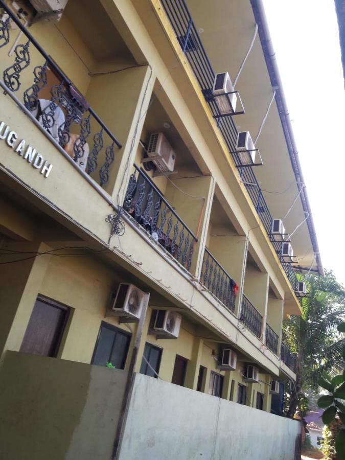 Fullmoon Beach Place Candolim Exterior foto
