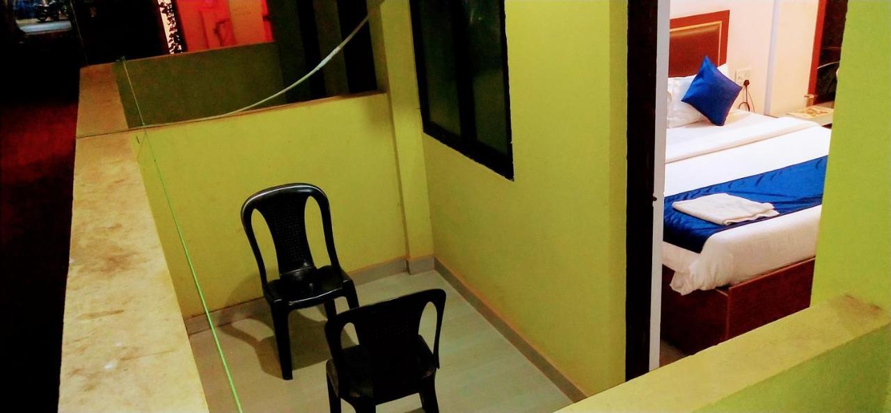 Fullmoon Beach Place Candolim Exterior foto